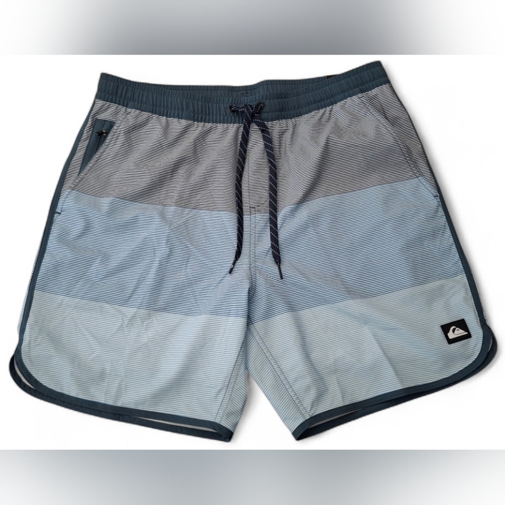 Quicksilver mens swim trunks with zipper pocket size M